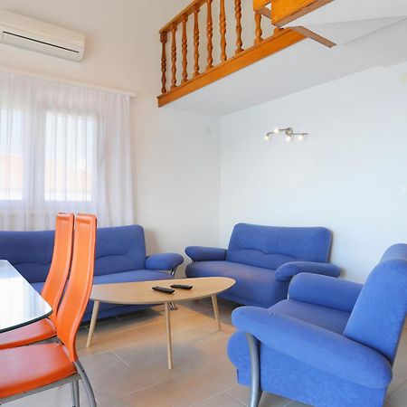 Apartments By The Sea Okrug Donji, Ciovo - 16657 Donji Okrug  Bilik gambar