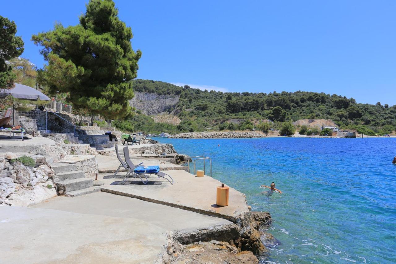 Apartments By The Sea Okrug Donji, Ciovo - 16657 Donji Okrug  Luaran gambar