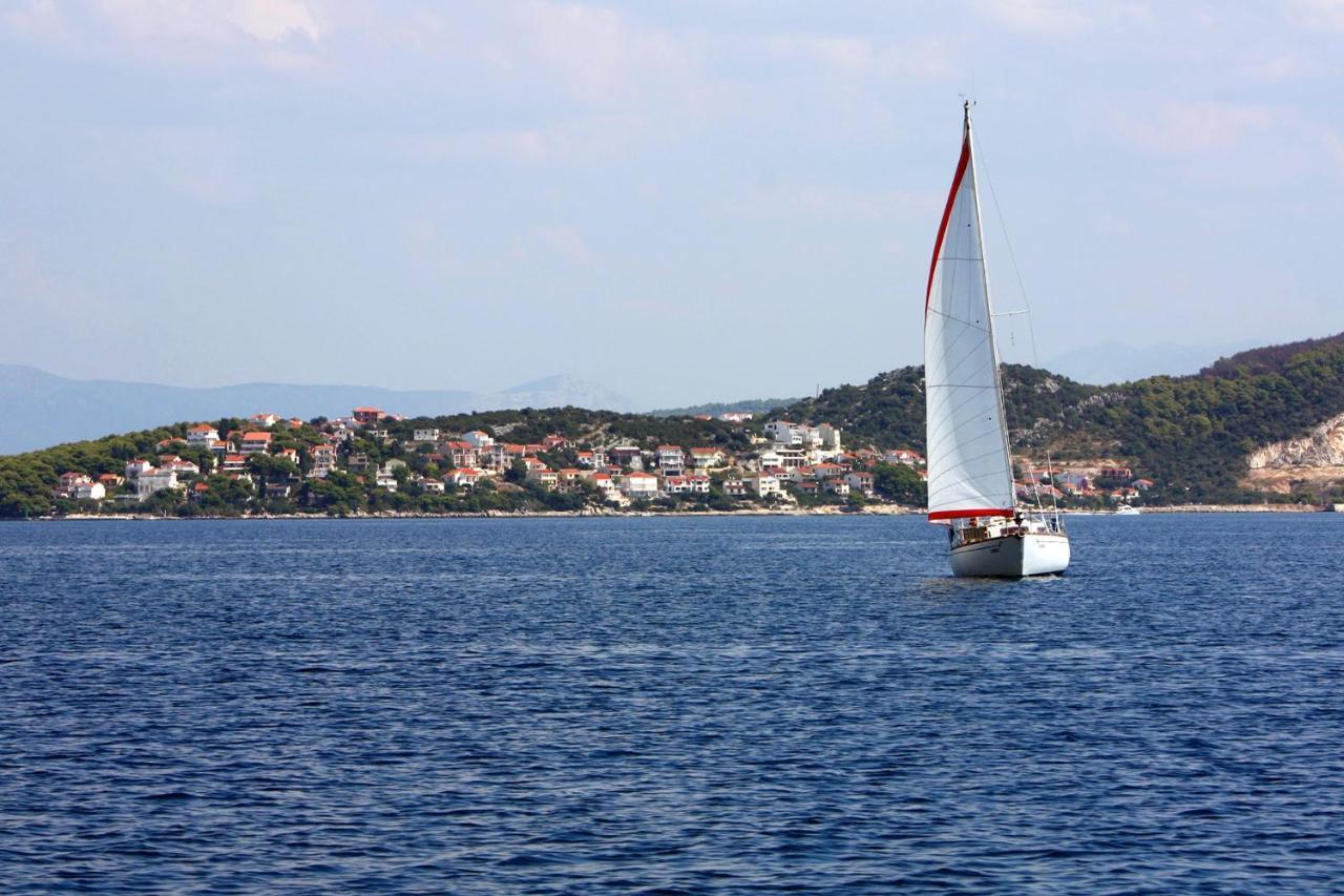 Apartments By The Sea Okrug Donji, Ciovo - 16657 Donji Okrug  Luaran gambar